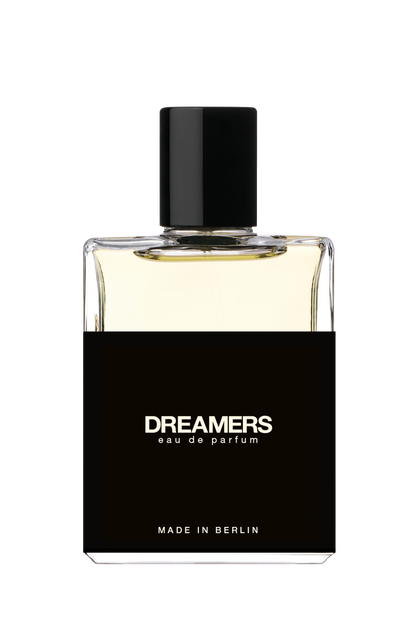 No.4 DREAMERS